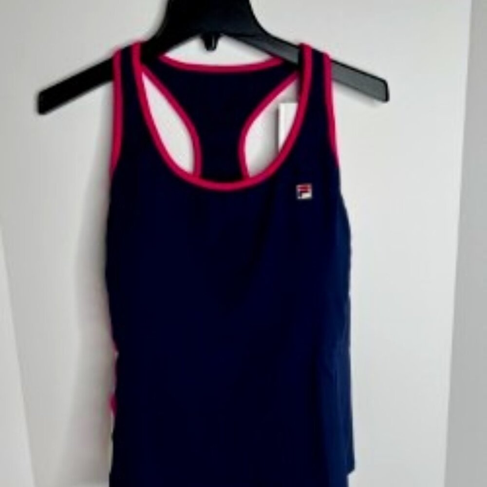 NWT FILA Extra Large work out top